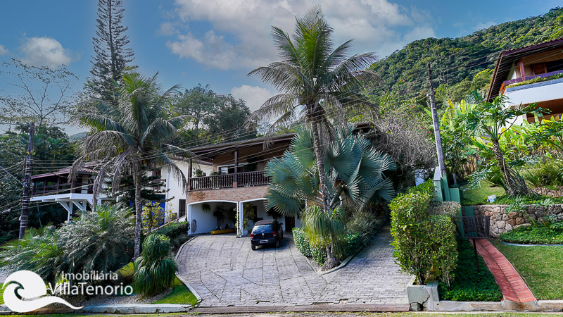 Casa em condomínio fechado na Praia da Lagoinha | Ubatuba-SP – Imóveis  luxuosos para vender em Ubatuba, SP, Brasil